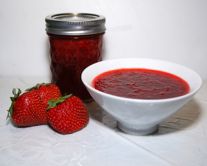 Strawberry jam infused with vanilla
